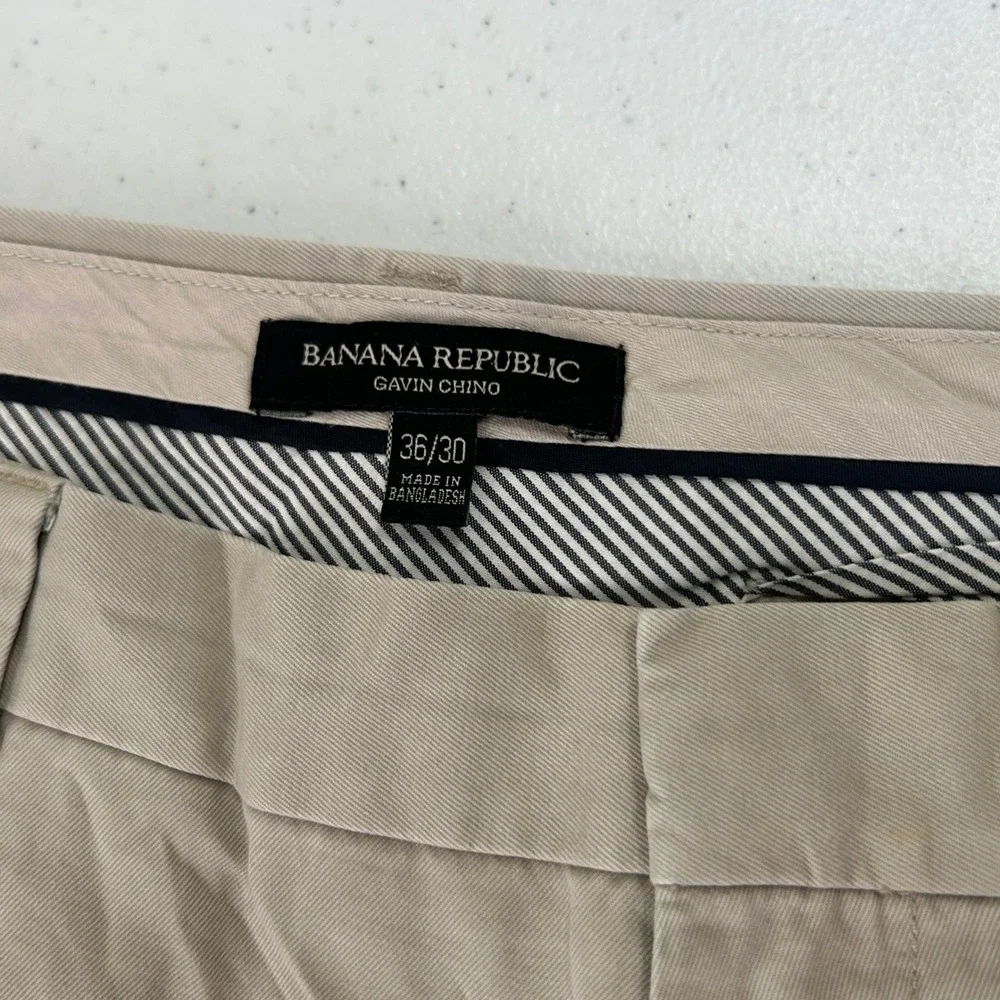 Banana Republic Gavin Chino Mens 36x30 Khaki Tan Cotton Straight Leg Pants 6735
